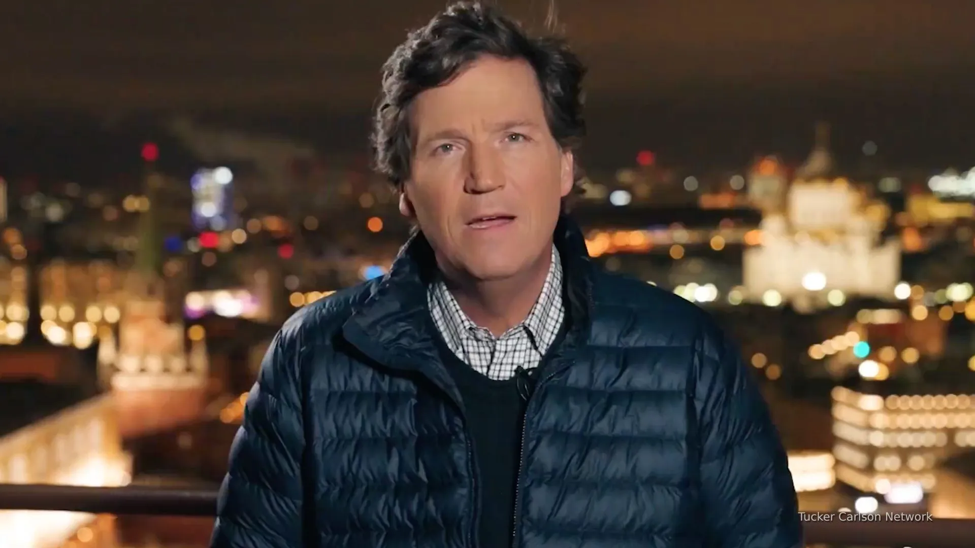 UE respinge informațiile privind sancționarea lui Tucker Carlson după ce i-a luat interviu lui Putin. „În prezent, nu există discuții în cadrul organismelor relevante ale UE legate de această persoană”