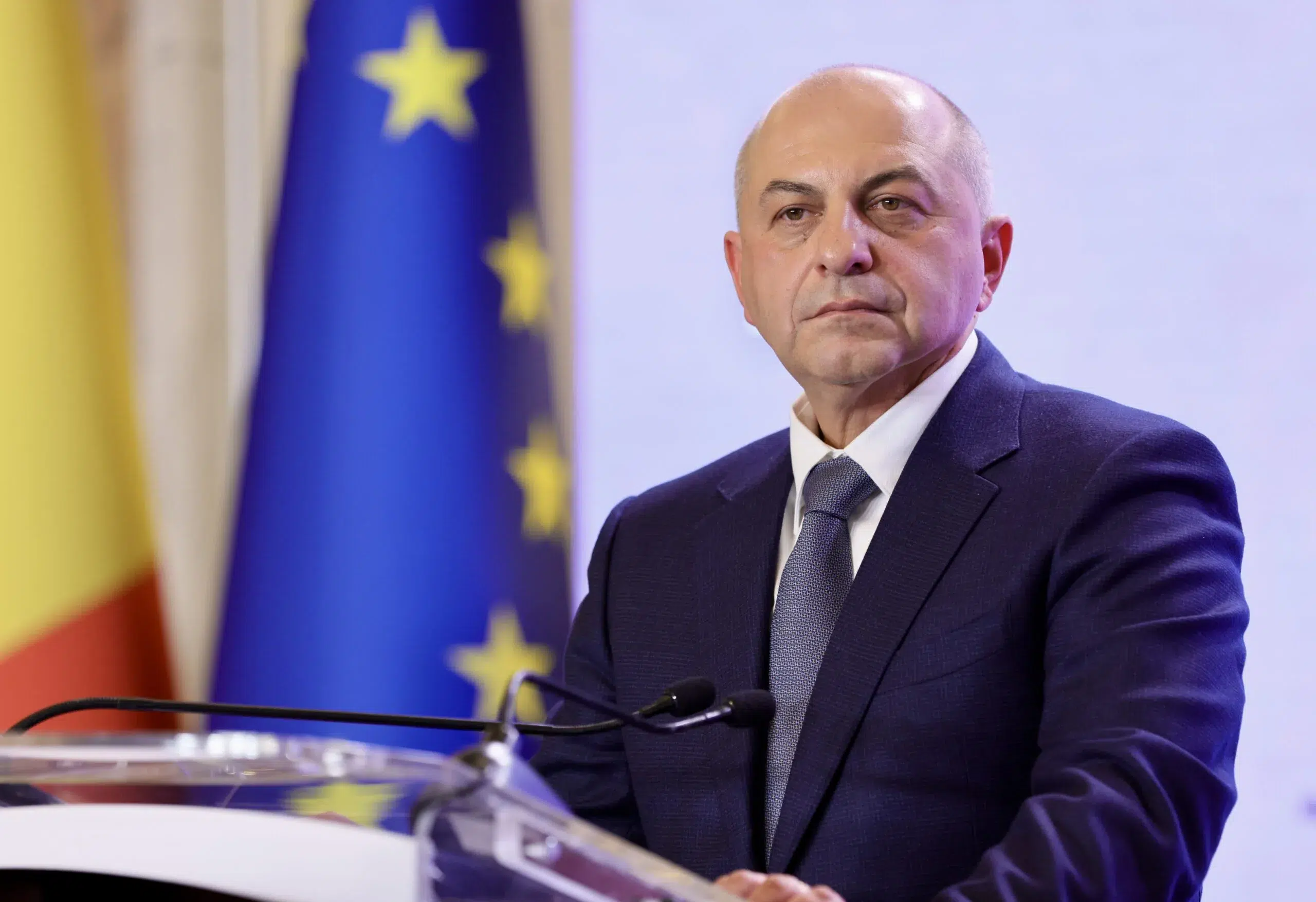 Cătălin Cîrstoiu respinge categoric orice zvon că se retrage din cursa electorală. „Cred că sunt perceput ca un potenţial risc pentru candidaţi”