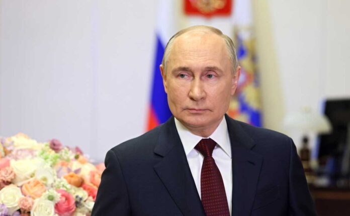 Putin a câștigat alegerile cu 87,97%. „Ce voiați, să ne aplaude?”