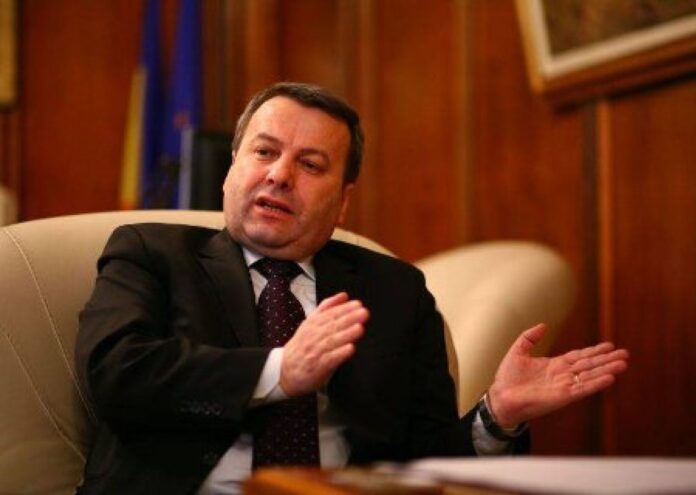 Gheorghe Ialomițianu, perspectivă sumbră pe inflație, iar soluția salvatoare, e desigur, „Dreapta Unită”. Economie de campanie electorală