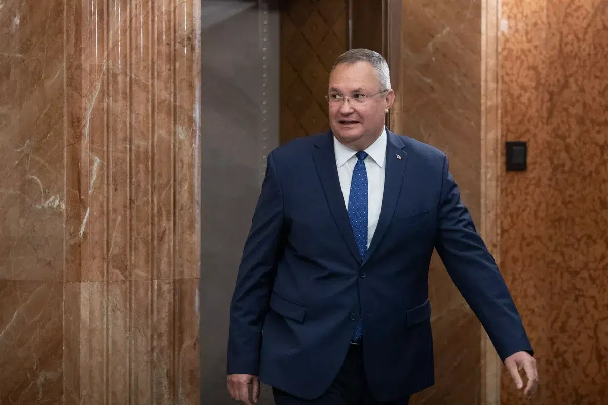 Nicolae Ciucă a devenit naționalist la depunerea listelor cu candidați: „Această echipă are misiunea de a merge la Bruxelles pentru cetățenii României”