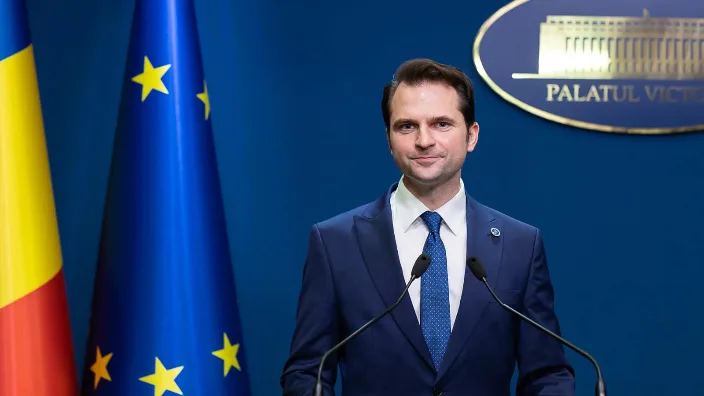Sebastian Burduja, pe urmele lui Nicolae Ceaușescu. Vrea să continue canalul Dunăre-București cu proiectul „Bucureștiul port la Dunăre”