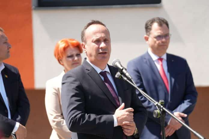 Adrian Câciu se plânge de evaziunea fiscală foarte mare: „10% din PIB vi se pare puțin?”