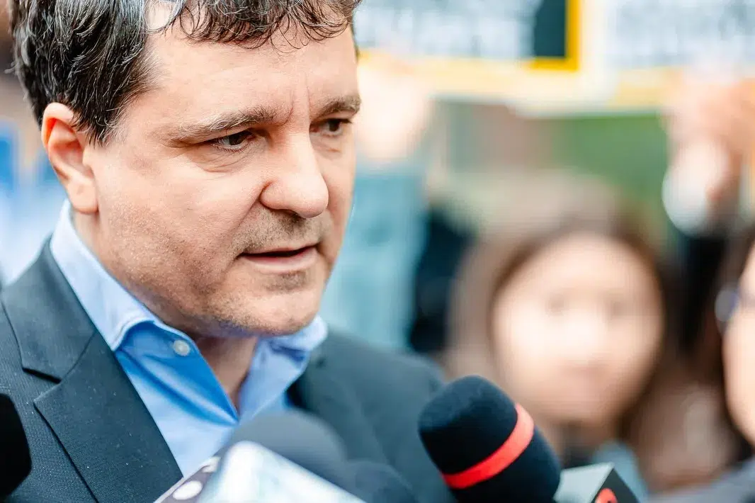 Nicușor Dan s-a hotărât să facă dezbatere electorală, dar nu și cu cine. 