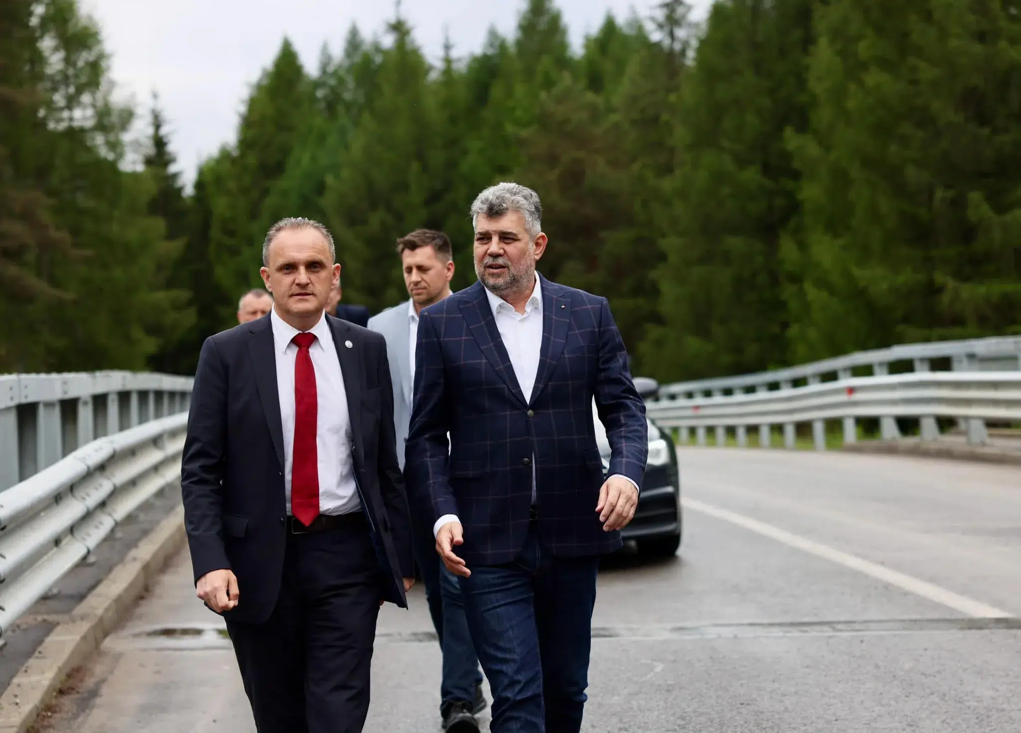 Marcel Ciolacu s-a gândit cum să aducă românii din diaspora înapoi: alocațiile pentru copii nu sunt suficiente