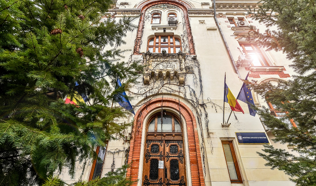 Ministerul Educației vrea să combată abandonul școlar prin PNRR. Cine se califică