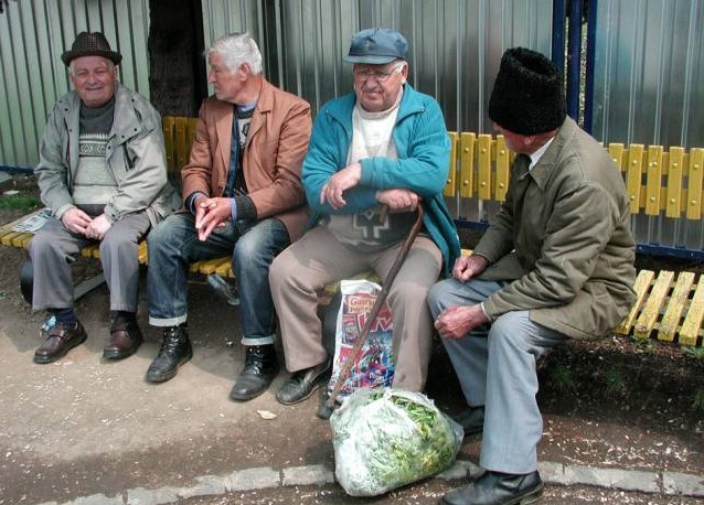 Anchetă a Consiliului Concurenței privind posibile înțelegeri în defavoarea pensionarilor