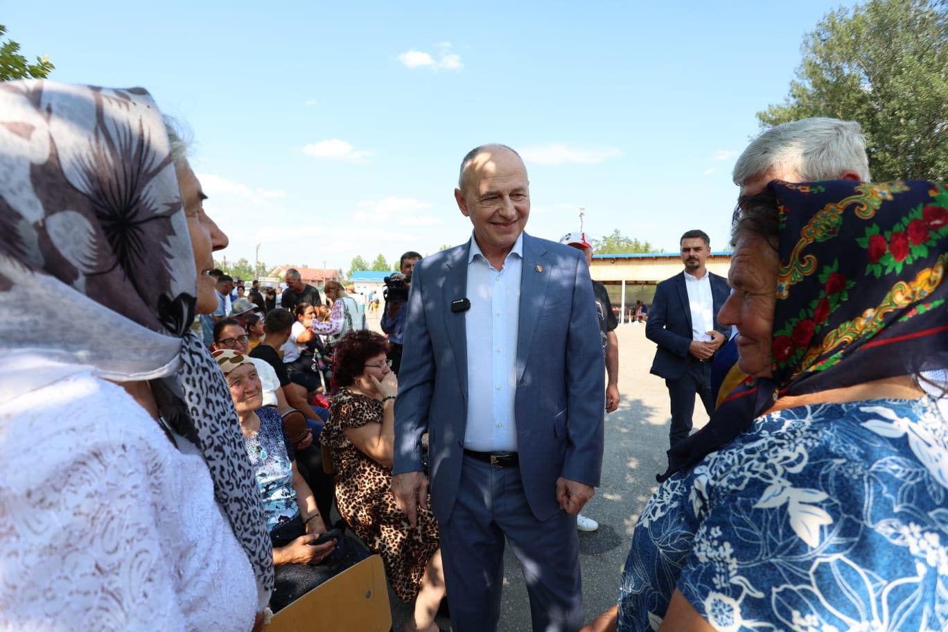 Geoană, replică dură față de Ciolacu: „Ce am făcut la NATO, nu e treaba domnului Ciolacu. Să spună ce face ca prim-ministru al României”