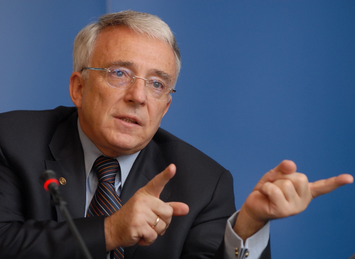 Pensie record pentru Mugur Isărescu: O creștere de peste 35% în 2023