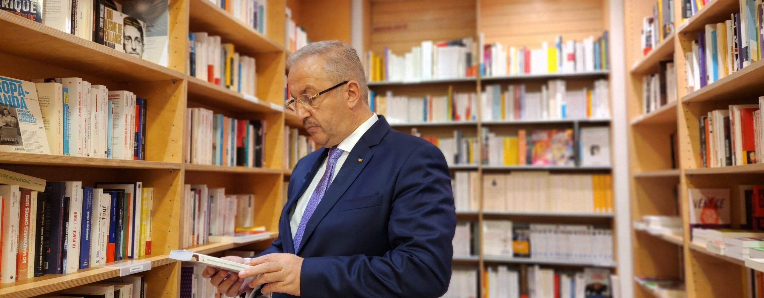 Tensiuni în coaliția de guvernare: Vasile Dîncu, despre conflicte: „suntem în politică, nu suntem la mănăstire”
