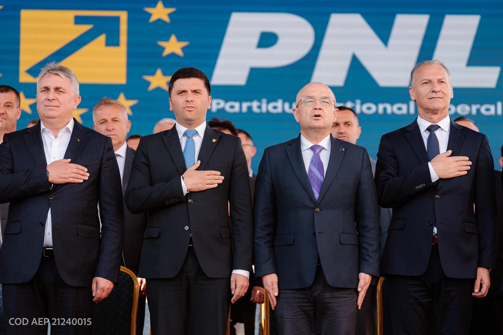 S-a rupt lanțul de iubire înainte de alegeri: PNL amenință cu ruperea coaliției: „Miniștri PNL nu mai pot sta la masă cu cei de la PSD”