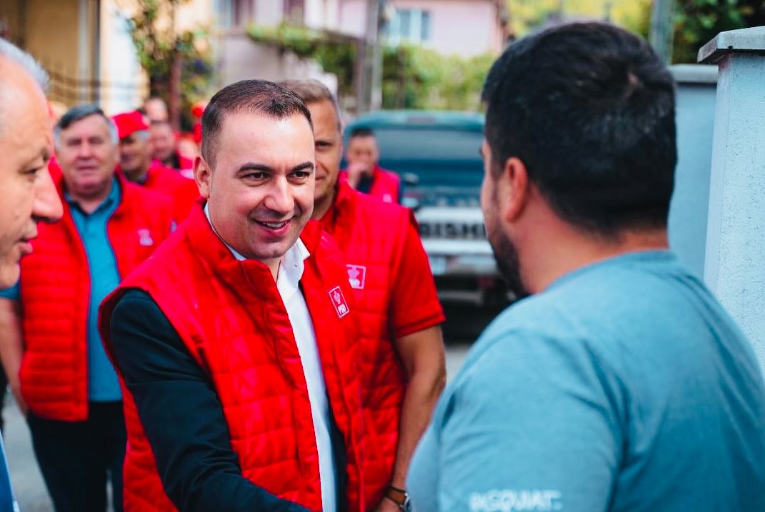 Ministrul Digitalizării, Bogdan Ivan, despre șeful său, Ciolacu, candidatul la prezidențiale: „a făcut din PSD cel mai puternic partid din România”