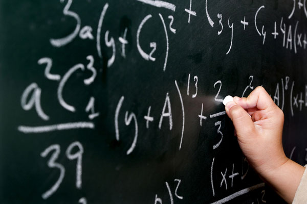 De ce elevii au rezultate foarte proaste la matematică, explică un profesor. „Elevii români nu au fost încurajați să-și pună mintea la contribuție”