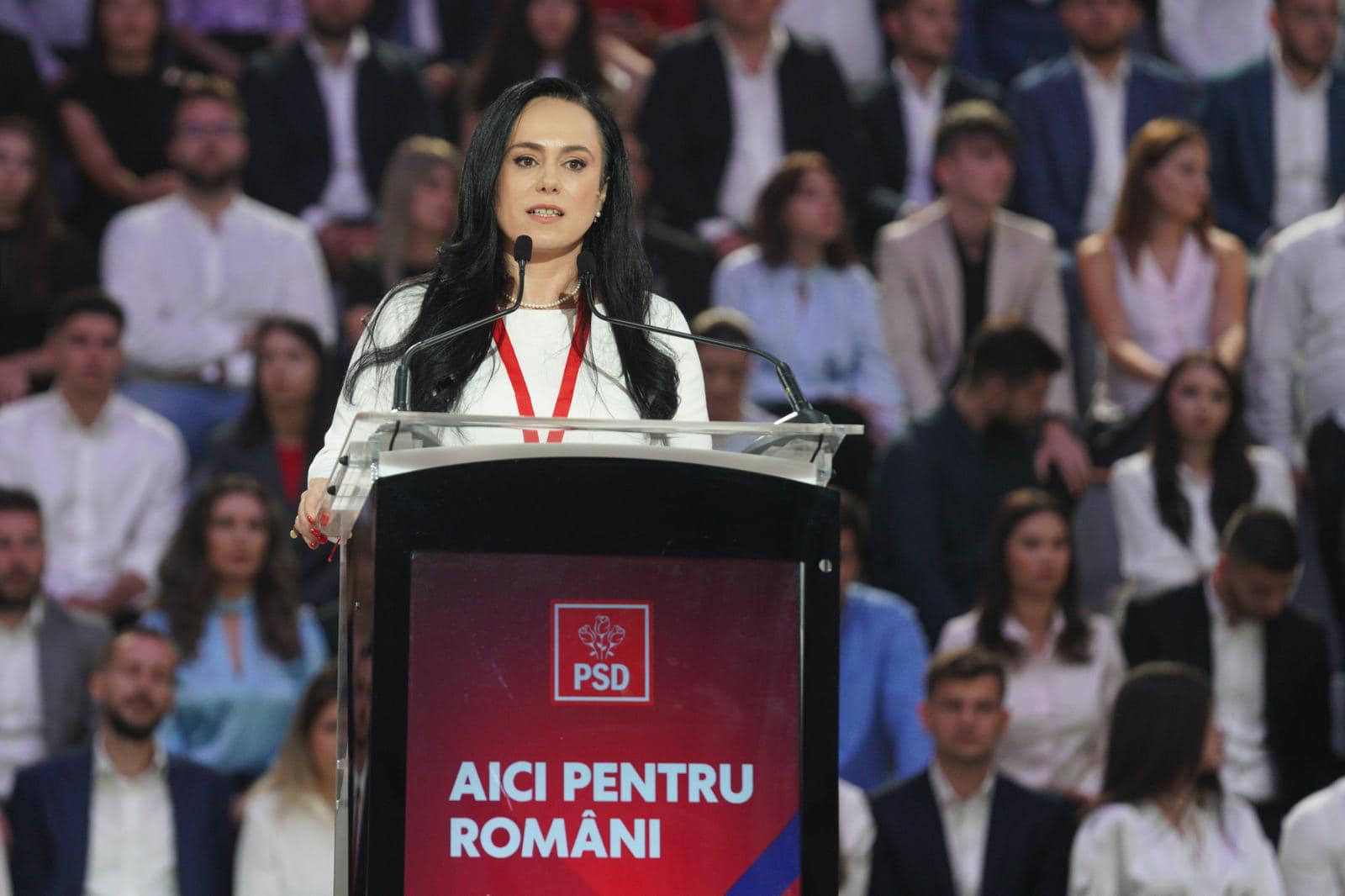 Noua lege a pensiilor. Cum se reduce vârsta de pensionare pentru femei și bărbați, dar și în funcție de numărul de copii