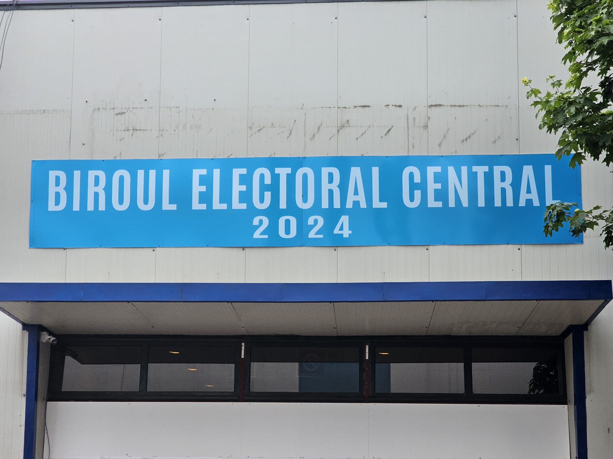Ordinea candidaților pe buletinul de vot la alegerile prezidențiale. Valerica e pe primul loc!