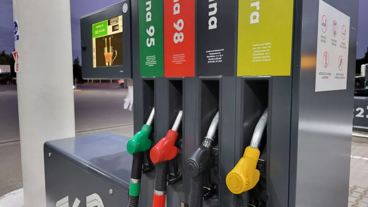 Benzina și motorina se scumpesc