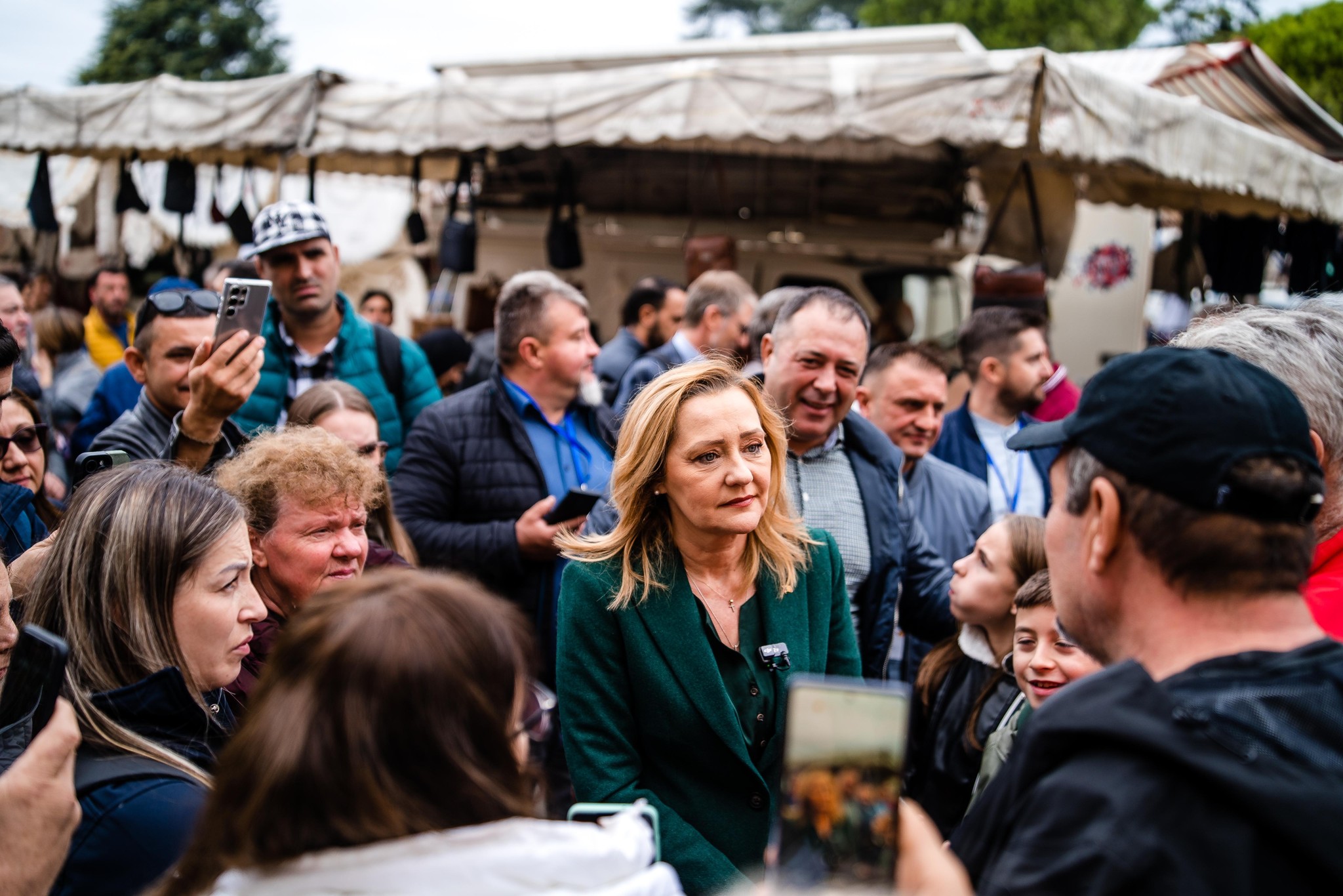 Elena Lasconi respinge suprataxarea populației pentru „peticirea” bugetului. „Cetățenii cinstiți nu merită creșteri de taxe peste noapte”