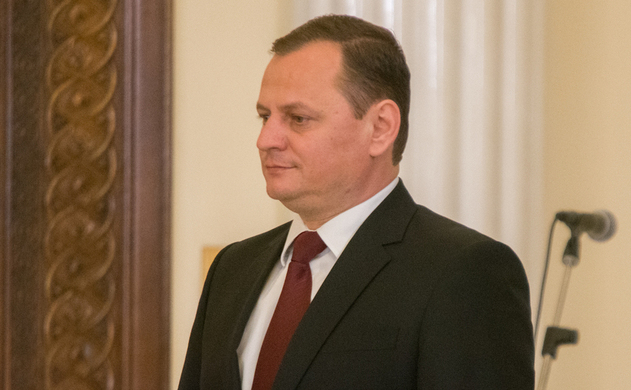 Comisia pentru controlul SIE a acoperit deplasările lui Gabriel Vlase la Abu Dhabi și cu avionul privat: „s-a realizat conform calendarului de activități al SIE”