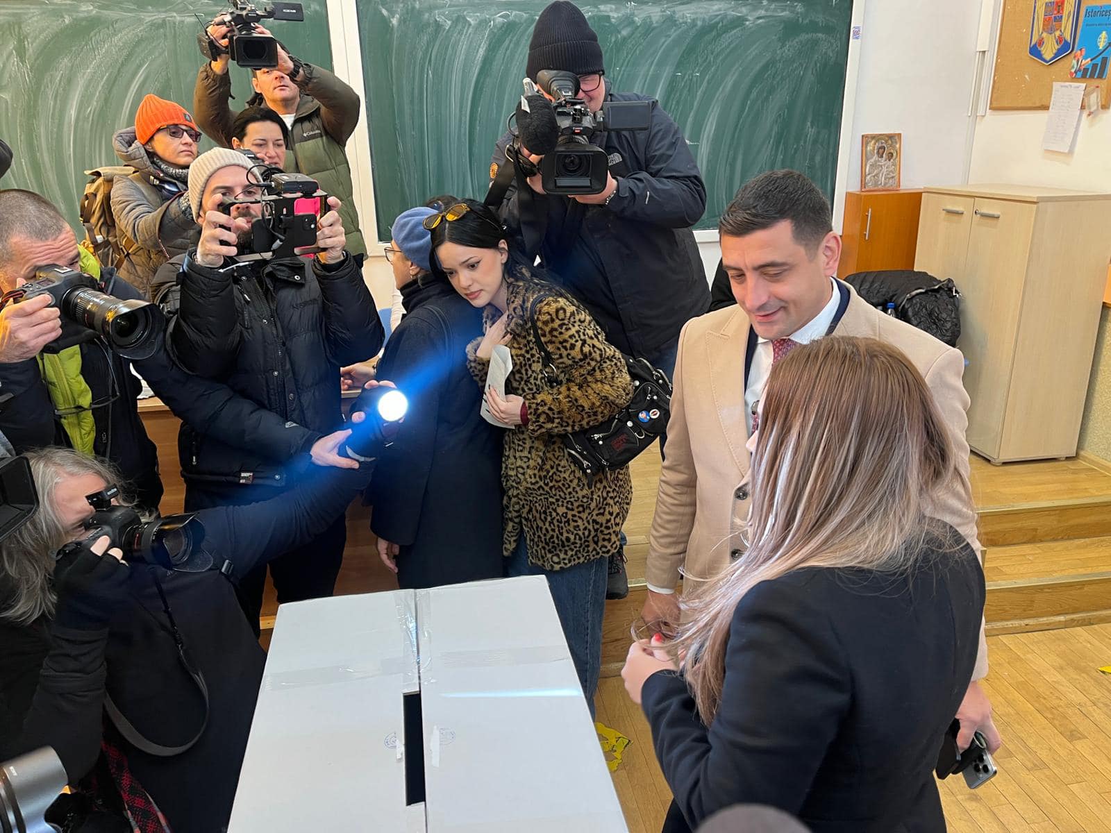 George Simion, reclamat la BEC și AEP pentru campanie electorală pe TikTok în ziua alegerilor CNA a făcut sesizarea, deși fapta nu s-a produs la TV