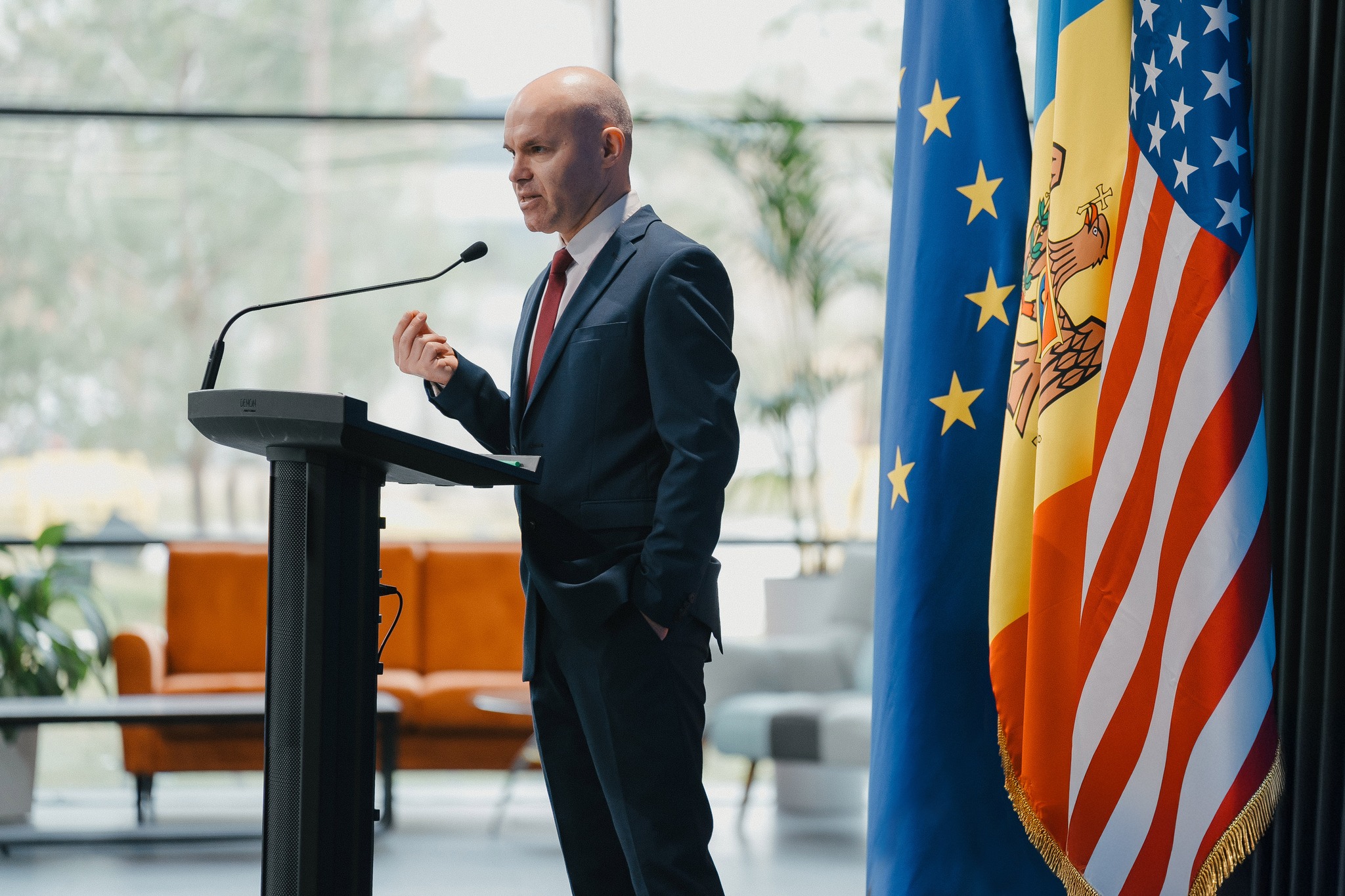 „Suveranistul” Daniel Funeriu se crede omul românilor: „voi fi un președinte al rupturii clasei politice”