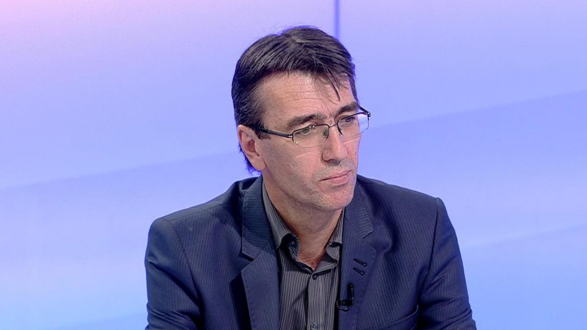 Avocatul Toni Neacsu